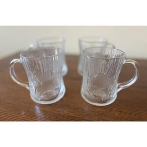 Arcoroc Canterbury Crocus Mugs 10 oz Embossed Clear Glass Set of 4 MINT